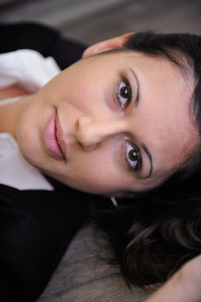 Available Light Fotografie mit Maria